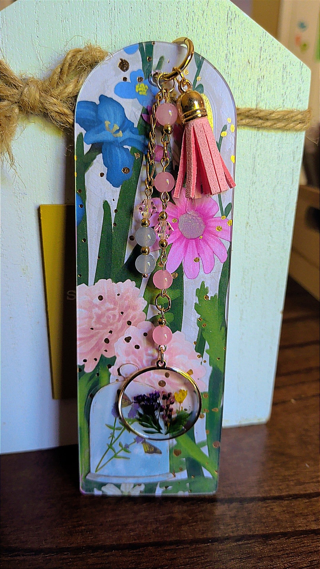 Flower bookmark