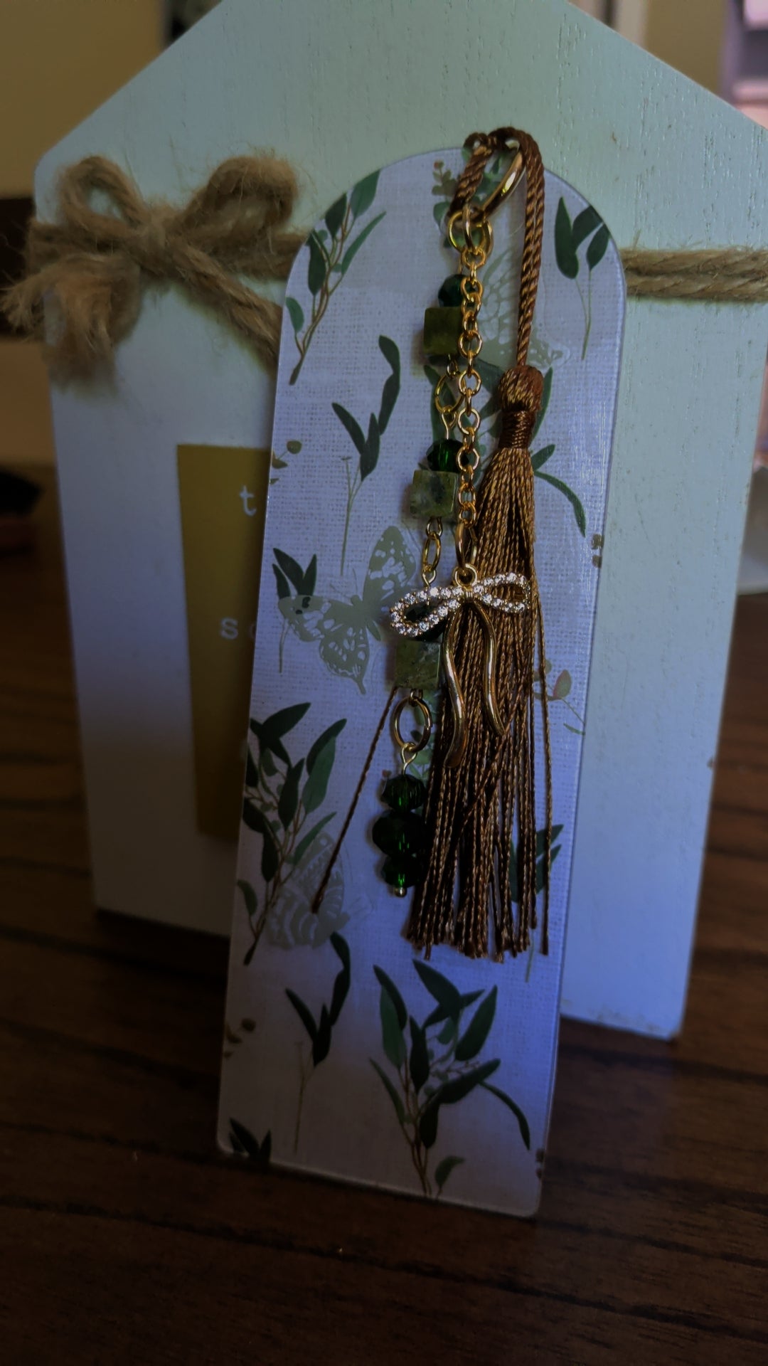 Green flowers bookmark