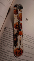 Halloween pumpkin bookmark