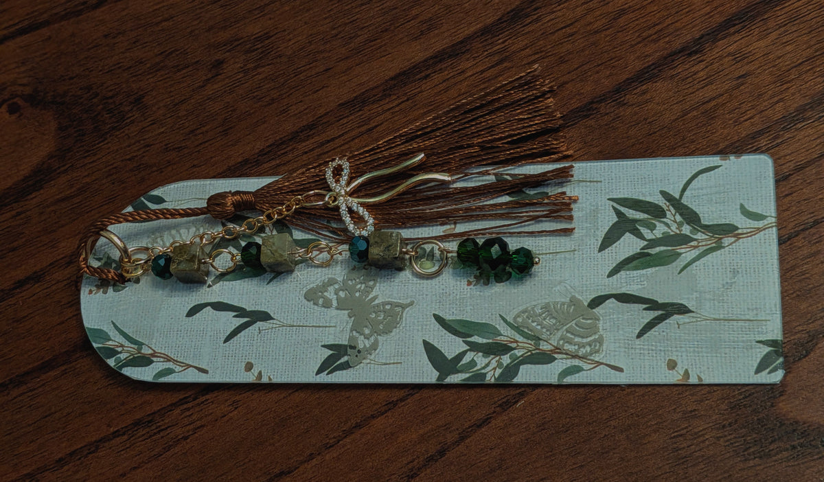 Green flowers bookmark